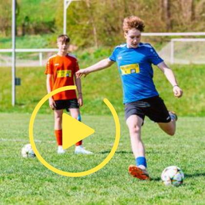 FR topapprentissages.ch Fussballsponsoring mit UT